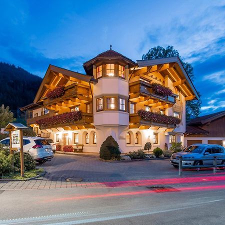 Gaestehaus Brantlhof Zimmer Und Ferienwohnungen In Going Am Wilden Kaiser Exteriör bild