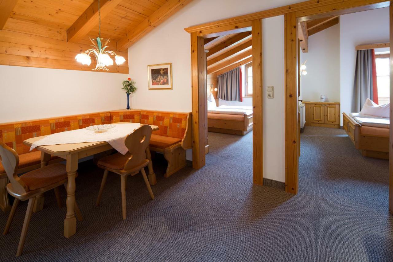 Gaestehaus Brantlhof Zimmer Und Ferienwohnungen In Going Am Wilden Kaiser Exteriör bild